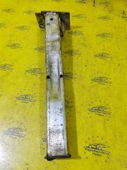 Кронштейн подрамника передний правый 308