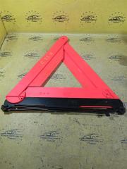 Фото запчасти знак аварийной остановки Mercedes-Benz C220 контрактная запчасть Запчасть знак аварийной остановки Mercedes-Benz C220