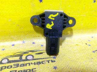 Датчик удара передний левый Land Rover Range Rover Vogue