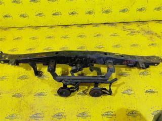 Рамка радиатора Nissan Juke