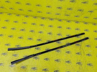 Молдинг крыши Mitsubishi Outlander