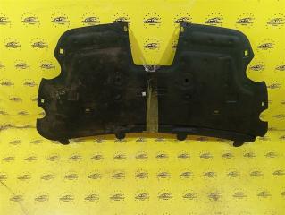 Шумоизоляция капота Ford Focus 2