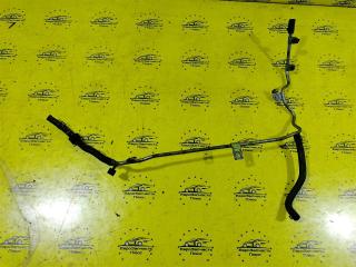 Запчасть трубка системы охлаждения Skoda Octavia A5