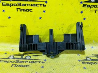 Запчасть кронштейн фонаря BMW 5