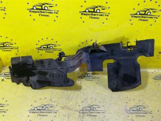 Запчасть воздуховод радиатора правый Volkswagen Polo