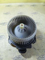 Запчасть моторчик печки Toyota Yaris