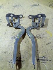 Запчасть петли капота Toyota Yaris