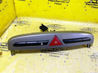 Запчасть кнопка аварийной сигнализации Peugeot 308