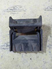 Запчасть кронштейн радиатора BMW X5