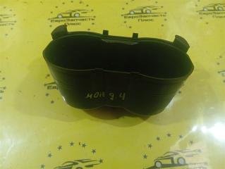 Запчасть подстаканник центральной консоли Ford Mondeo