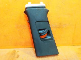 Фото запчасти обшивка стойки центральной левая Porsche Macan 2014-нв Б/У запчасть Запчасть обшивка стойки центральной левая Porsche Macan 2014-нв