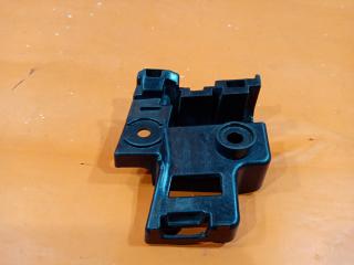 Запчасть кронштейн бампера задний левый Volkswagen Golf 2008-2012