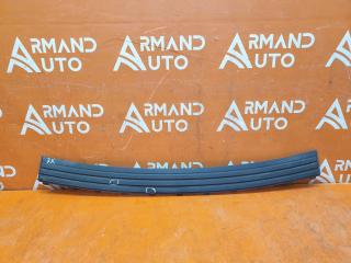Запчасть накладка бампера верхняя задняя Jeep Grand Cherokee 2010-2022