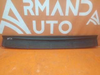 Накладка бампера верхняя задняя Lexus LX 2015-2023 Б/У Накладка бампера верхняя задняя Lexus LX 2015-2023