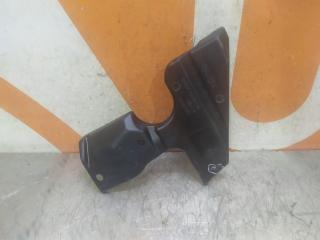 Фото запчасти кронштейн решетки радиатора нижний левый Mitsubishi Outlander 2012-нв Б/У запчасть Запчасть кронштейн решетки радиатора нижний левый Mitsubishi Outlander 2012-нв