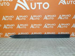 Накладка подножки правая Toyota Land Cruiser 2012-2021
