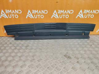 Накладка бампера верхняя задняя Mitsubishi Pajero 2006-нв