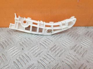 Кронштейн бампера передний левый MItsubishi Outlander 2015-нв контрактная Кронштейн бампера передний левый MItsubishi Outlander 2015-нв