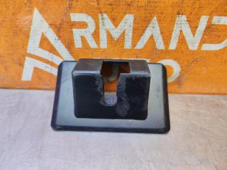 Запчасть накладка кожуха замка двери багажника Lexus NX 2014-2021