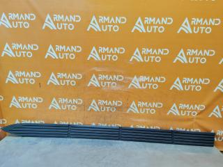 Накладка подножки правая Toyota Land Cruiser 2012-2021
