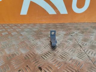 Петля двери левая Chery Tiggo 8 Pro 2021-нв