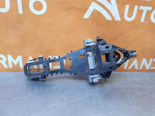 Запчасть кронштейн ручки двери правый Jaguar XE 2015-нв