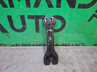 Фото запчасти кронштейн радиатора Geely Tugella 2019-нв Б/У запчасть Запчасть кронштейн радиатора Geely Tugella 2019-нв