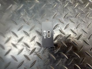 Гнездо USB BMW 5 2023