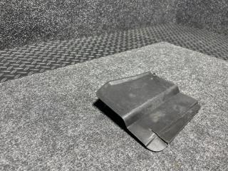 Заглушка багажника левая 7 2016 g11 B57D30A