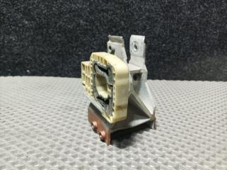 Кронштейн радиатора правый BMW 5 2023