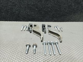 Фото запчасти комплект скоб стабилизатора BMW 5 2019 контрактная запчасть Запчасть комплект скоб стабилизатора BMW 5 2019