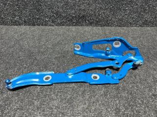 Петля крышки багажника левая BMW M2 2019