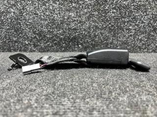 Фото запчасти замок ремня безопасности задний BMW M2 2019 контрактная запчасть Запчасть замок ремня безопасности задний BMW M2 2019