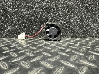 Фото запчасти вентилятор охлаждения laser фары BMW X7 2020 контрактная запчасть Запчасть вентилятор охлаждения laser фары BMW X7 2020