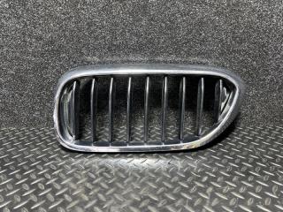Решетка радиатора левая BMW 5 2019