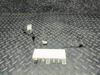 Фото запчасти усилитель антенны BMW 5 1997 контрактная запчасть Запчасть усилитель антенны BMW 5 1997