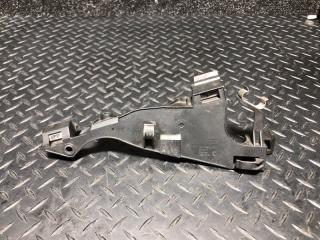 Запчасть кронштейн BMW 3 Series 2015