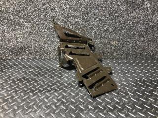 Запчасть кронштейн BMW 7 2012