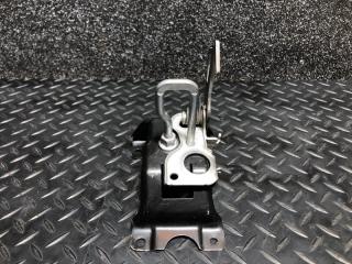 Замок капота передний левый BMW X5 2014