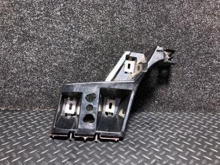 Запчасть кронштейн бампера передний правый Mercedes-Benz GLE350d 2018