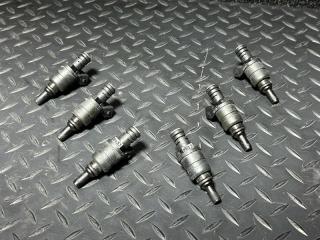 Фото запчасти форсунка топливная BMW 5 контрактная запчасть Запчасть форсунка топливная BMW 5