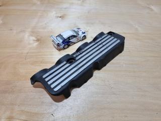 Запчасть декоративная крышка двигателя BMW 3 2010