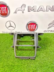 Рамка магнитолы citroen jumper 2011 Евро 4