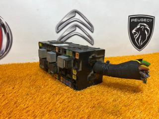 Блок предохранителей Tranzit 2015 8 2.2 TDCI