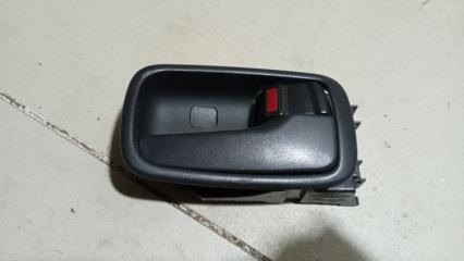 Запчасть ручка двери внутренняя задняя правая Mitsubishi Outlander 1 2002