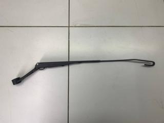 Поводок стеклоочистителя передний левый Лада Гранта