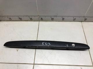 Накладка крышки багажника Mazda 323 2002