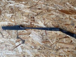 Фото запчасти поводок стеклоочистителя передний правый Nissan Maxima 1995 Б/У запчасть Запчасть поводок стеклоочистителя передний правый Nissan Maxima 1995