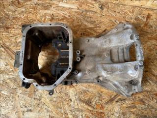 Фото запчасти поддон масляный двигателя Nissan Maxima 1995 Б/У запчасть Запчасть поддон масляный двигателя Nissan Maxima 1995