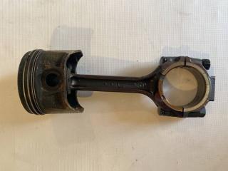 Поршень ДВС с шатуном Nissan Maxima 1995